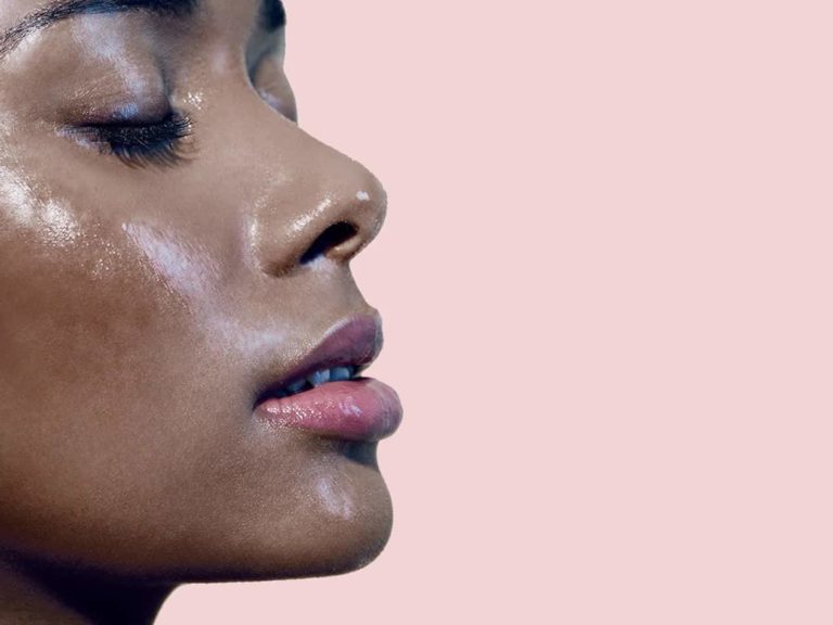 How To Keep Your Makeup Fresh in the Heat