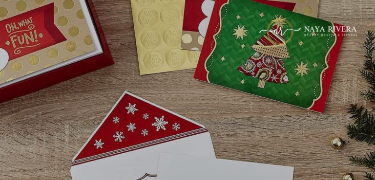 7 Cute Photo Ideas For Your Annual Family Christmas Cards Christmas Cards